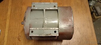 Asynchronií elektro motor 120W - 2