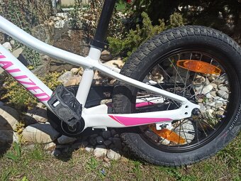 Úžasné dětské kolo Specialized Riprock, vel. 16 - 2