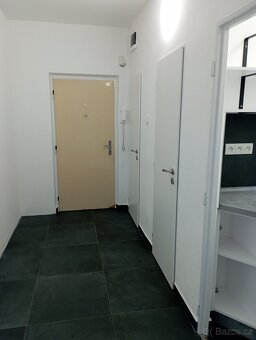 1+kk 1.máje, Rožnov pod Radhoštěm - 2