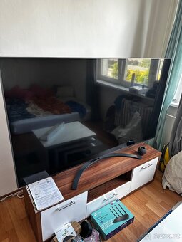 LG ULTRA HD TV - 2