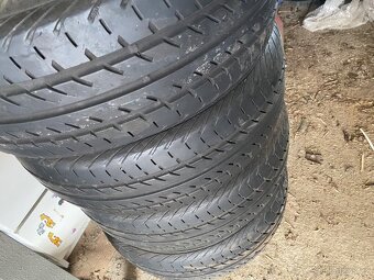 Continental gumy 195/60 R16 - 2