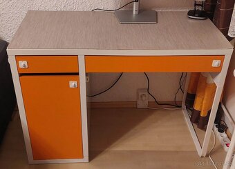 Psací stůl IKEA MICKE - za odvoz - 2