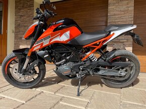 KTM Duke 125, 2019, 8357 km - 2