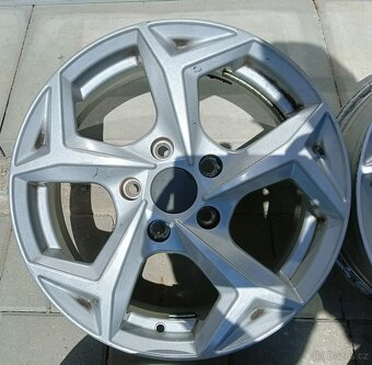 Litá kola 5x114,3 R16: Racing LINE (Dacia DUSTER, ...) - 2