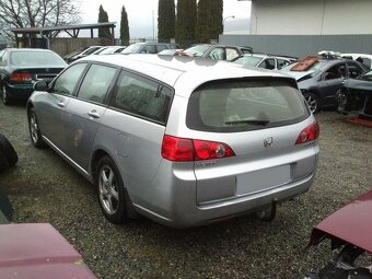 Honda Accord 2.0 benzin kombi náhradní díly - 2