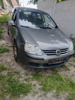 W golf 5 - 2