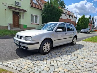 Prodám Volkswagen Golf IV 1.6i - 2