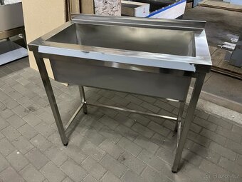 Nerezový gastro dřez - 2