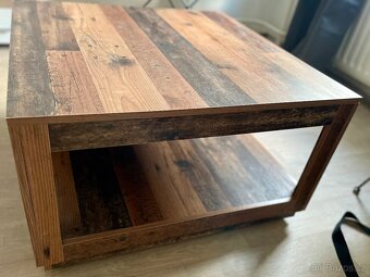 Konferenční stůl s kolečky - 2