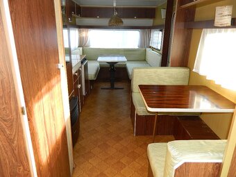 CHATA NA KOLECH - dvouosý karavan - 2