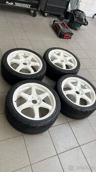 Japan Racing JR3 18x8 ET40 5x114,3 - 2