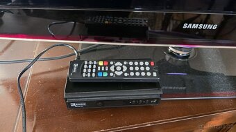 LED TV Samsung UE40B6000VW plus Set top box - 2