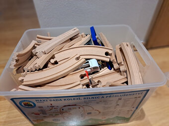 vláček a příslušenství Olymptoy - 2