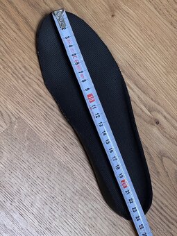 Dětské lyžařské boty ATOMIC vel. 24 - 2