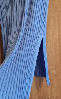 Modré úpletové šaty - nové - 2