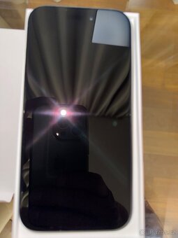 iPhone 15 černý 128GB nový, nepoužívaný, v záruce - 2