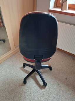 Kancelářská židle - 2