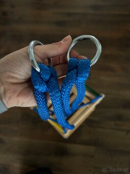 Drevena zavesna houpacka - 2