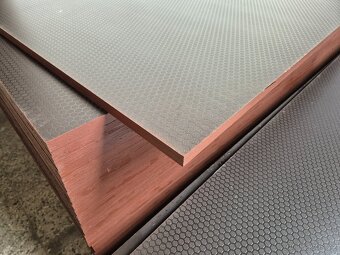 Voděodolná překližka 21mm - 2