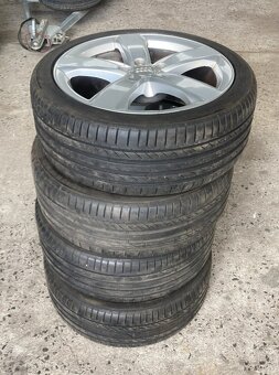 Orig alu AUDI 225/45r18 letní 5mm - 2