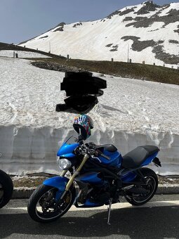 Triumph street triple 675 - 2