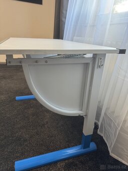 Psací stůl - 2