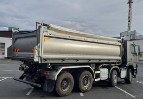 VOLVO FMX 8x4 BORDMATIC / TAŽNÉ / plachta - 2