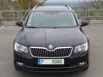 SUPERB 2 Face,2.0Tdi-103kw,DSG,ELEGANCE,Bi-Xen+LED,Navi,PDC - 2