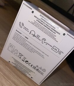 Sluchátka Samsung Galaxy Buds FE - grafitová - 2