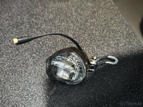 Hlavní světlomet kaabo Mantis a jiné - 2