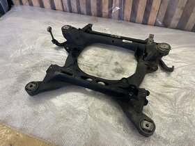 PŘEDNÍ NÁPRAVNICE AUDI Q7 4L 7L0400025 - 2