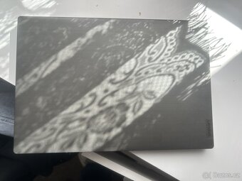 Počítač lenovo - 2