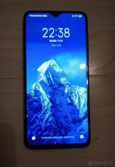 Telefon Xiaomi MI 9 SLEVA - 2