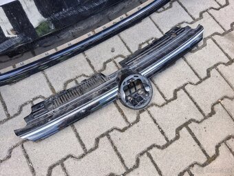 Vw golf 8 predni maska naraznik - 2