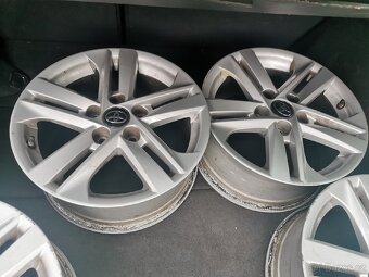 Alu kola original Toyota Auris, Corolla R16 7Jx16 5x114,3 - 2