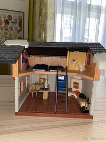 Playmobil Lyžařská chata - 2