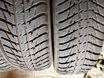 215/65/17 103h Nokian - zimní pneu 4ks - 2
