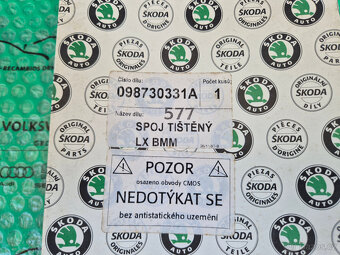 tištěný spoj Škoda Felicia LX 1.3 BMM 098730331A - 2
