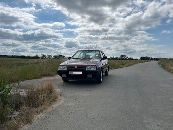 Škoda Favorit Solitaire - 2