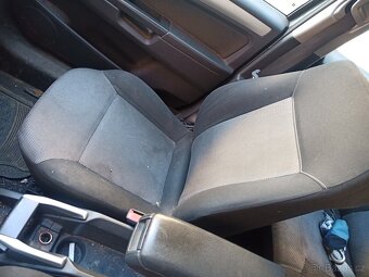 Prodám Opel zafira 2010 7 mistné viz foto - 2