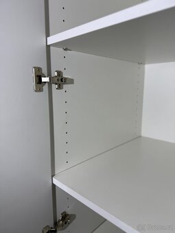 Šatní skříň 53,5x60x200 - 2