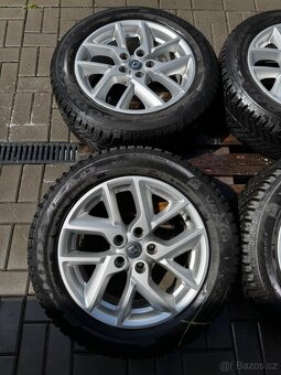 Alu kola, disky r17 5x114,3 Renault 215/60 - 2