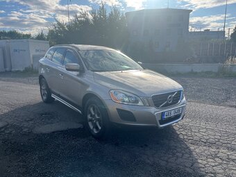 Volvo XC60 2,4D awd - 2