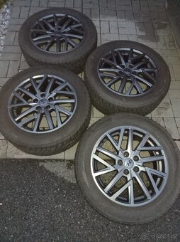 Zánovní 18" ZIMNI ORIGINAL HYUNDAI TUCSON r.v. 21 - 2