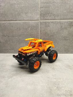 Lego Technic Monster Trucky - 2