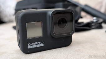 Gopro Hero 8 (+ příslušenství) - 2