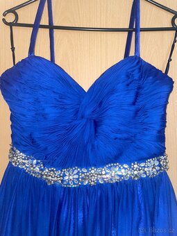 Dlouhé modré plesové šaty - 2