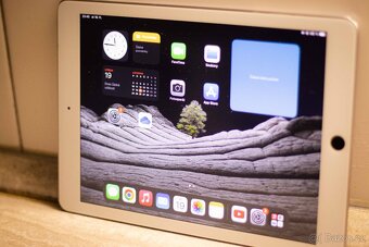 (Prodáno) iPad (5. generace), 128 GB - 2