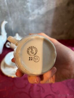 Sada porcelánového nádobí - 2