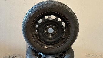 Zimní plechová kola 205/60 R16 92H + poklice - 2